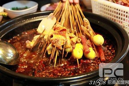 四川串串香加盟三大核心優(yōu)勢助你投資成功